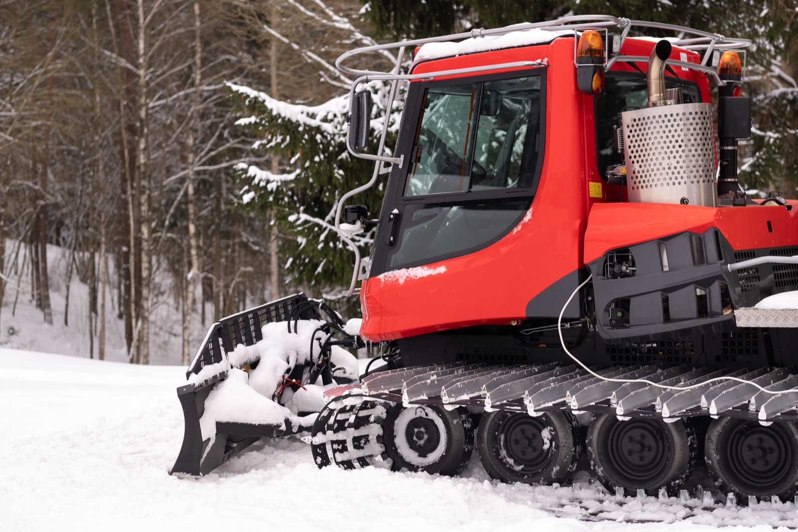 Rail & Special Vehicles – quality, testing, and manufacturing excellence