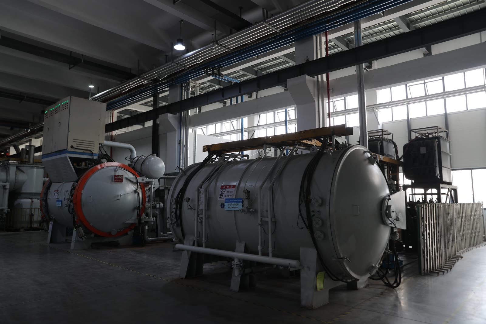 Aluminum bar-plate vacuum brazing line at XinSheng heat exchanger factory in Wuxi